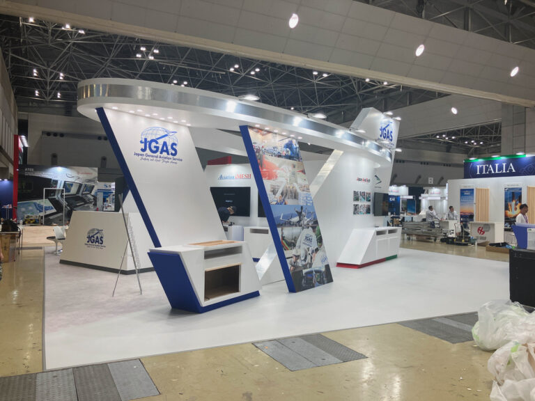 航空宇宙展の展示ブース